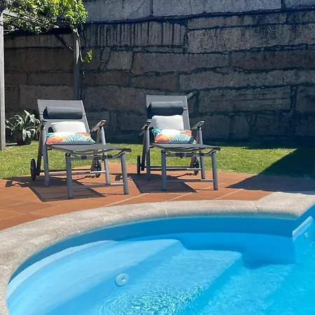 Casa Con Piscina, Vistas Y Cerca De Playas Hébergement de vacances *