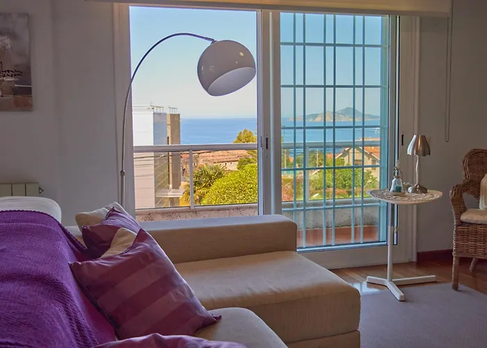 Casa Con Piscina, Vistas Y Cerca De Playas * Vigo