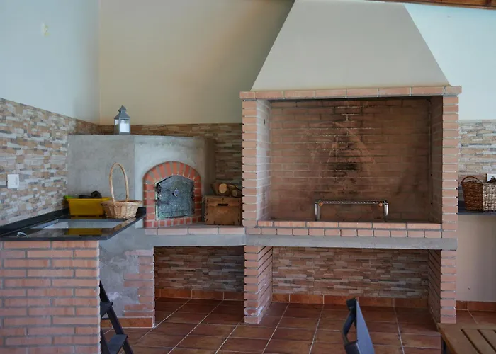 Casa Con Piscina, Vistas Y Cerca De Playas