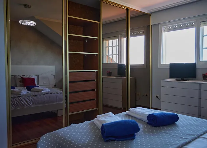 Casa Con Piscina, Vistas Y Cerca De Playas Tatil Evi Vigo