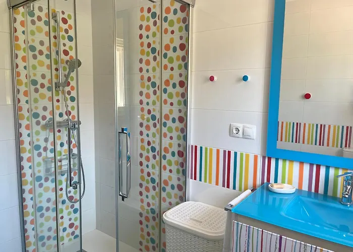 Casa Con Piscina, Vistas Y Cerca De Playas